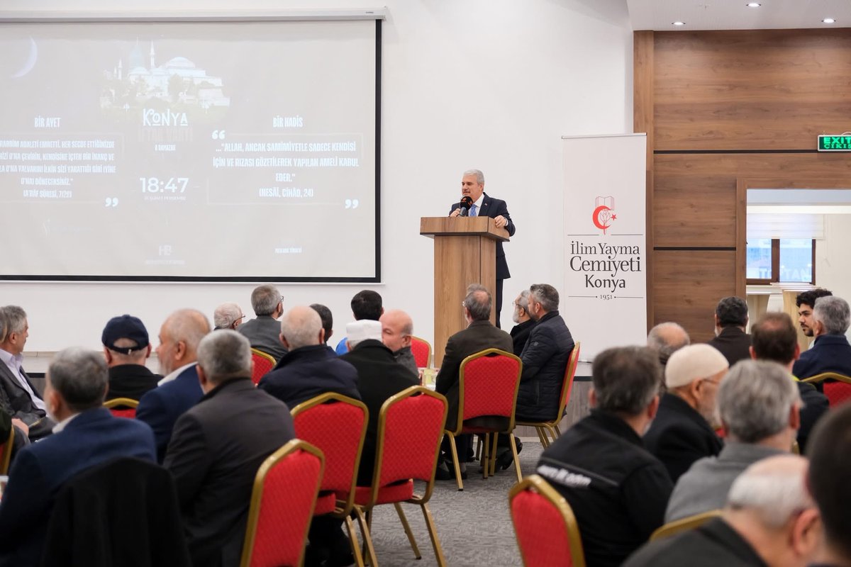 KonyaSTKpltfrm's tweet photo. Mutad olarak gerçekleştirdiğimiz “Bir Konu Bir Konuk”programında bu ay, Konya Valimiz İbrahim Akın’la bir araya geldik. 

Programımıza katılan tüm üye kuruluşlarımıza, ev sahipliği yapan İlim Yayma Cemiyetine ve sayın valimize teşekkür ederiz. https://t.co/DFH5rwgR8o