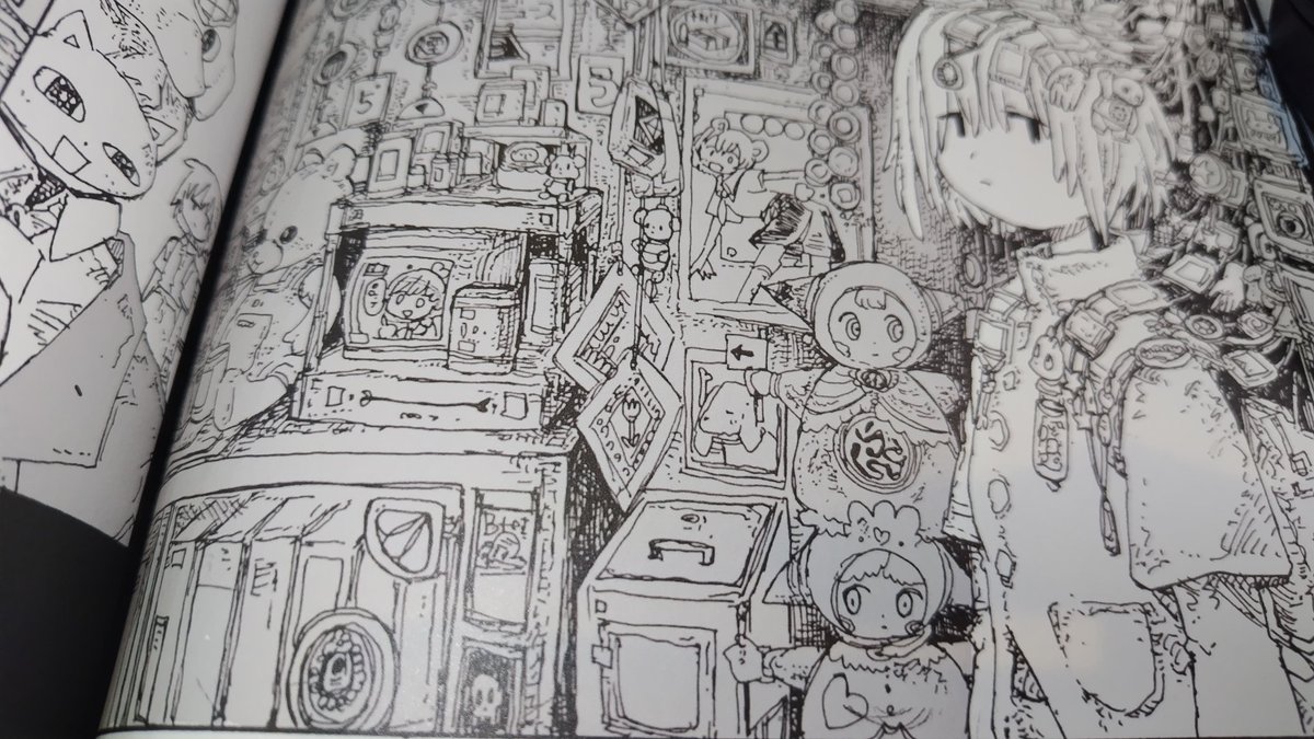 ほねずき@Honezukinohosiさんのご本

「古道散歩」 
「夕焼け炭酸ジュース」

まだフォローさせて頂いて日が浅いですが、とにかく線が魅力的💕
つらつらとでも楽しそうに筆を走らせた密度の濃い画面に圧倒される快感w 