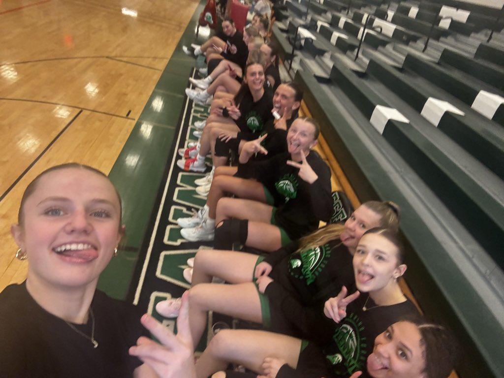 Green Wave Girls Basketball tweet media