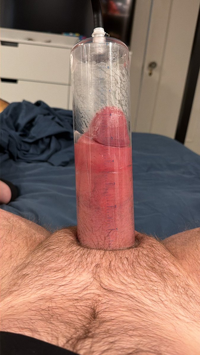 Pumpstartx's tweet photo. Proposition: I knot you while pumping your cock - then you put me back in my tube to grow more while knotting me. Then repeat 😈 https://t.co/J1m8hV6KvR