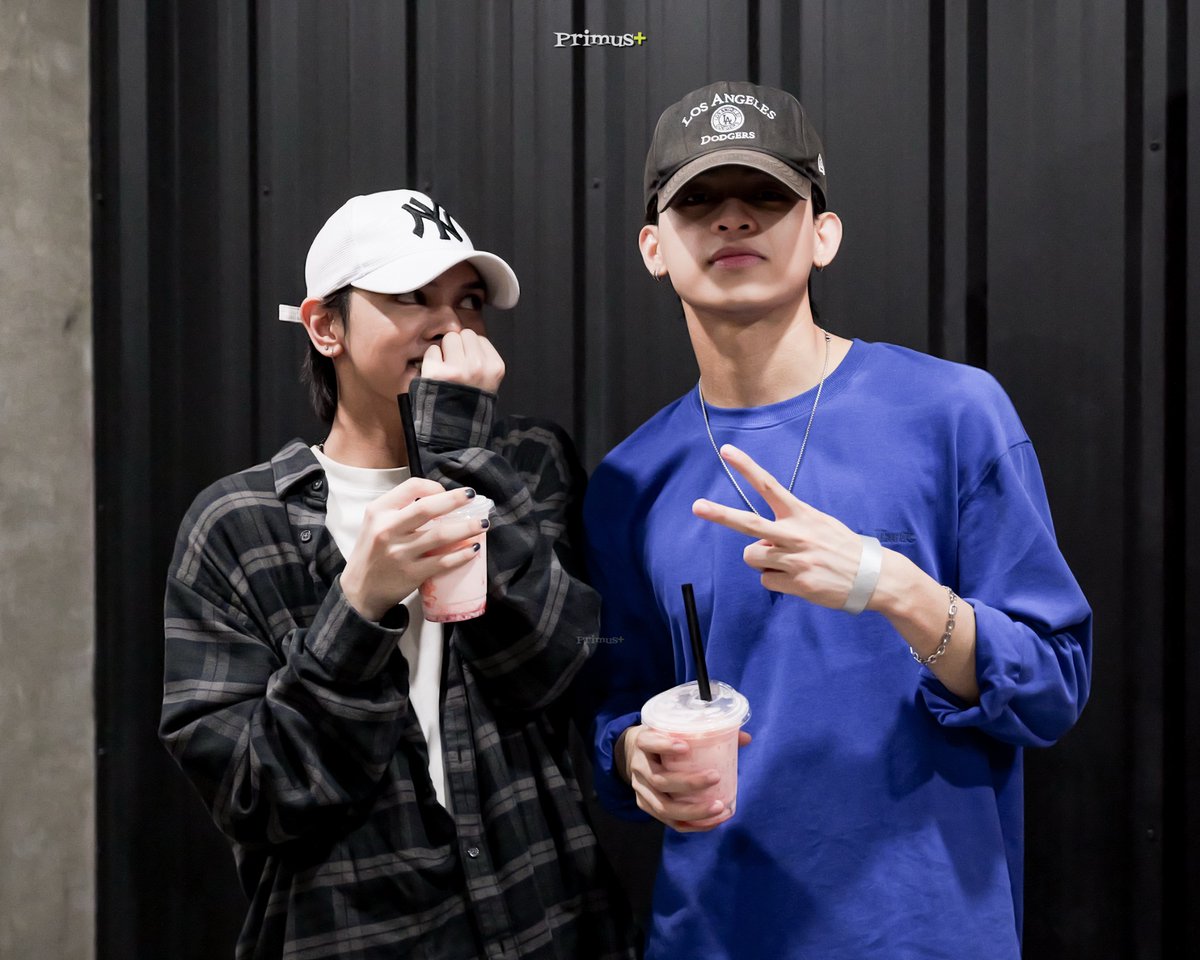 260228 📸 NEW:ID L &amp; MACKY
JOMINDAK DANCE CLASS
📍 SPACE STUDIOS

🥹🩷😏

#JOMindak
#NewID_L <a href="/JoshLabingisa/">L of NEW:ID</a> 
#NewID_Macky <a href="/mackytuason/">New:ID Macky</a> 
#New_ID <a href="/official_newID/">New:ID OFFICIAL</a>