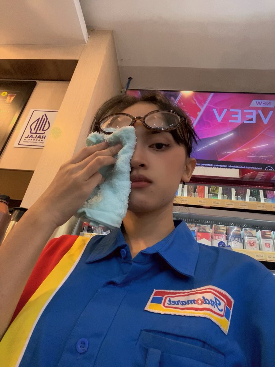 yayangmu tweet media