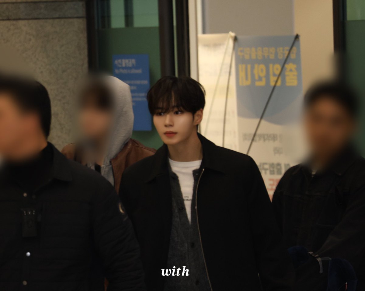 𝒘𝒊𝒕𝒉 tweet media