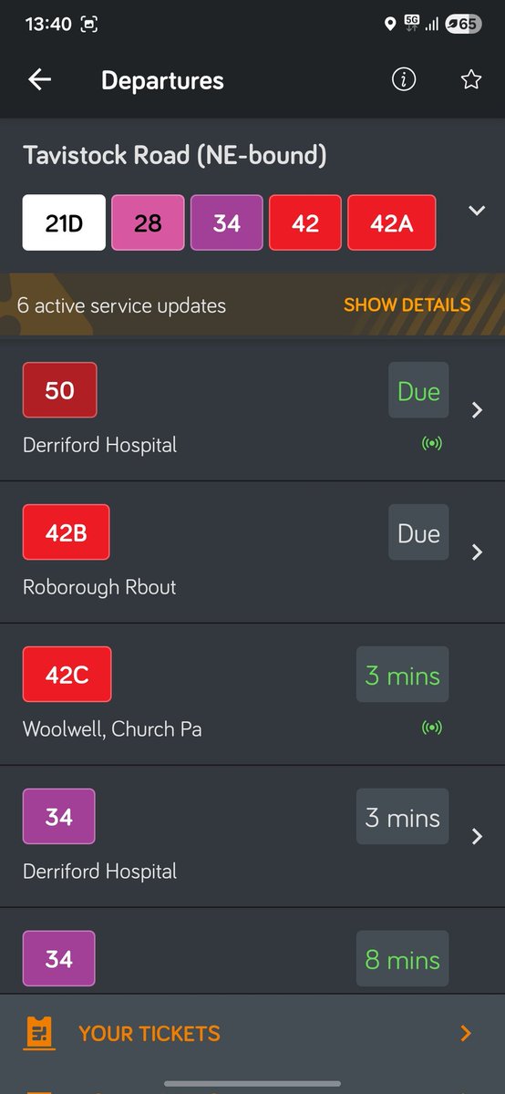 badderssjb's tweet photo. @plymouthbus can you tell me what's going on with the app atm. Live buses are showing green with no arrow to click and timetabled buses are showing grey WITH the arrow link. It's confusing and annoying https://t.co/kVeIohrhPn