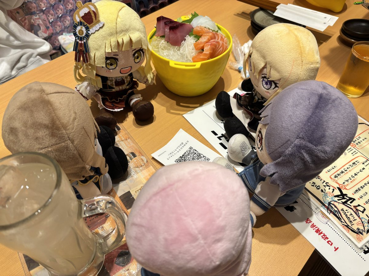 anon5098's tweet photo. #バンドリ10周年ライブ
やばい全力出し切ったわめちゃくちゃ疲れたけど満足だった！！セトリ神すぎてやばすぎたわバンドリ追ってきてよかったなって思ったし過去一最高の時間だった！！これからもバンドリについていきます！！ https://t.co/DRP4DVKkm6