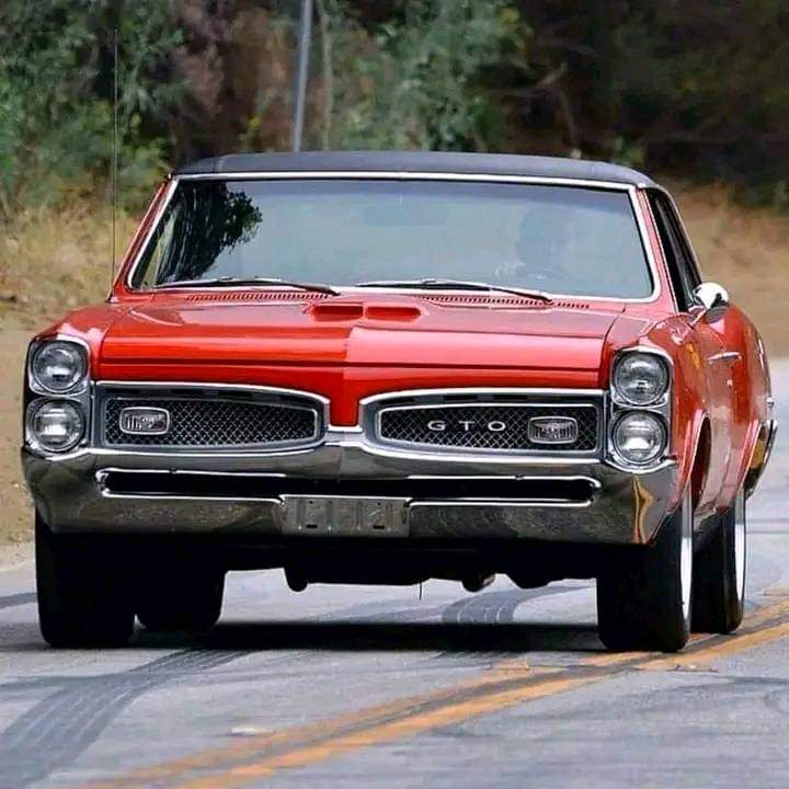 Johnny Cadillac tweet media