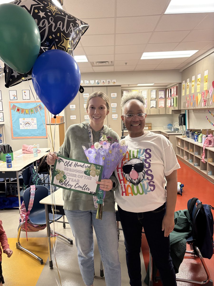 OldHundredES's tweet photo. Congratulations to Ashley Coulter, our OHES Beginning Teacher of the Year! She was nominated and selected by her peers for her strong instructional knowledge, communication, initiative and positivity! 💙💚🎉 https://t.co/QSYKTpQSWK