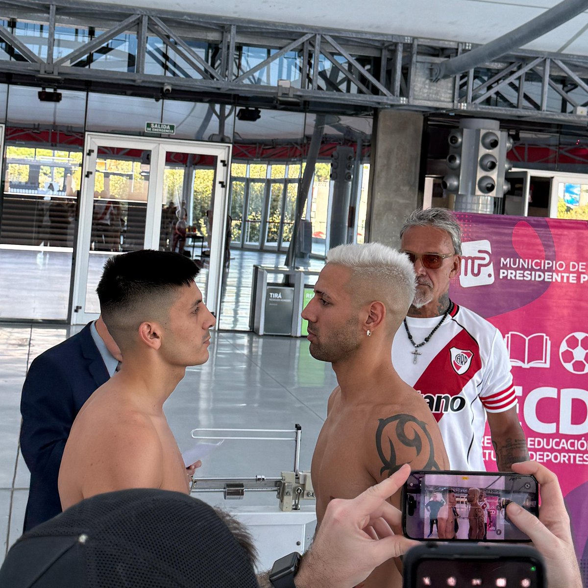 Planeta Boxing Radio tweet media