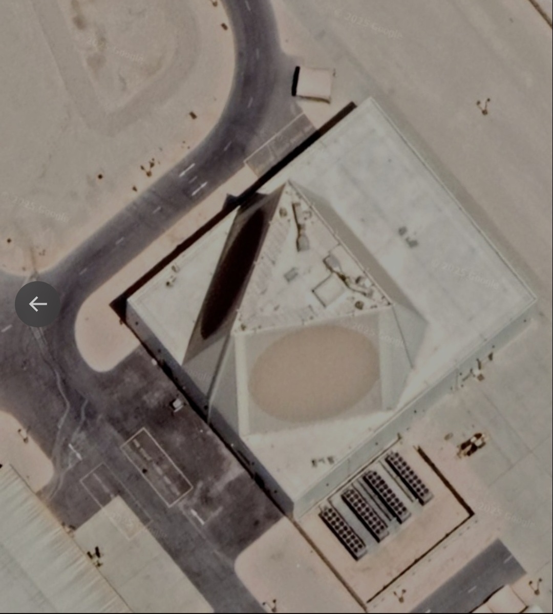 IRIran_Military's tweet image. We have successfully struck and destroyed the American terrorists’ AN/FPS-132 Block 5 radar complex in Qatar.