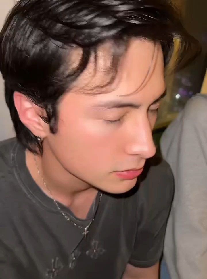 ♱ 🐠 tweet media