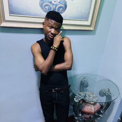 officialdeyemy's tweet photo. #NewProfilePic https://t.co/r6OAvKSZl4