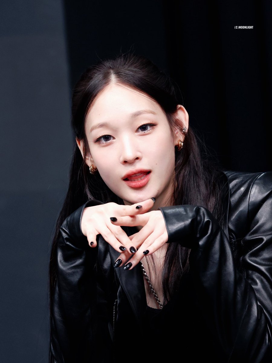 260128

Why she is soooooo cute

#ANNIE #애니 
#ALLDAYPROJECT #ADP #올데이프로젝트