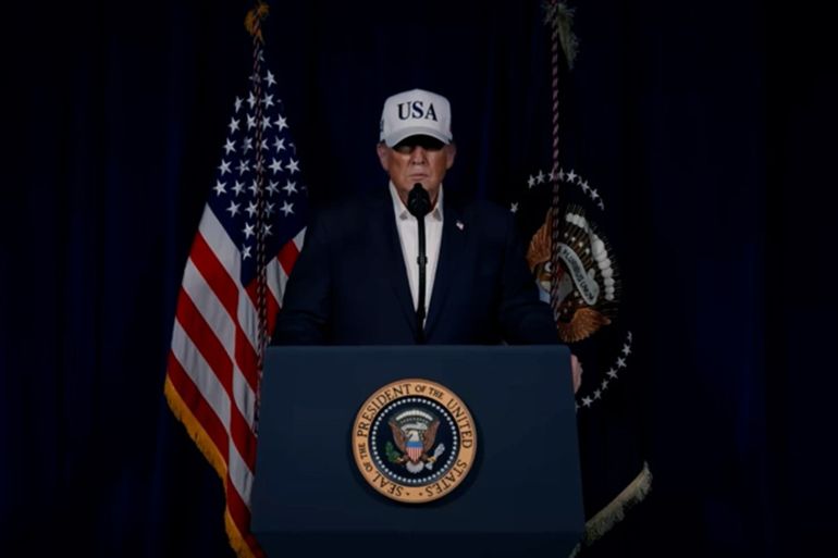 GladDamon's tweet photo. Amerika yatangije igitero cy’indege kuri Iran, ibintu byateje umwuka mubi mu karere k’Uburasirazuba bwo Hagati. Perezida wa USA yavuze ko ari igikorwa cyo kurinda umutekano w’igihugu, ariko Iran yahise itangaza ko izasubiza. https://t.co/H88pulKWXi