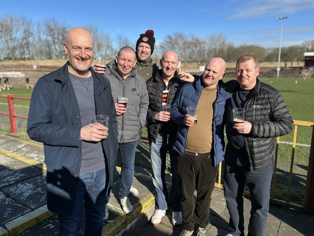 Nick Ellis tweet media