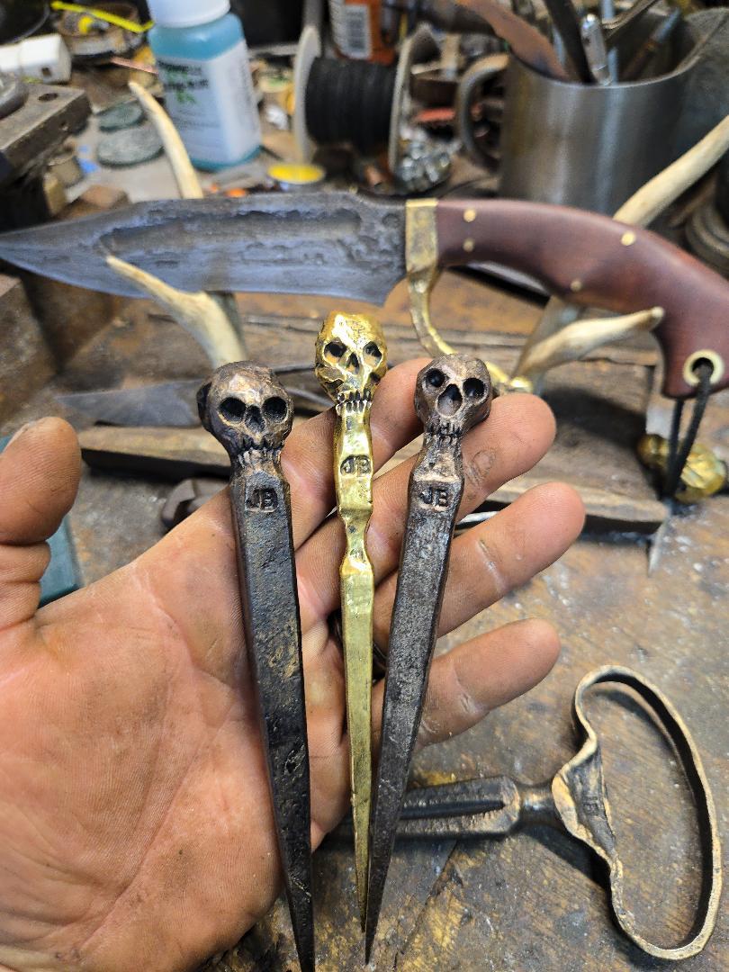 ironponytail's tweet photo. Can't seem to Forge these ice pick / cigar nubbers fast enough. Available in bronze, brass, wrought iron & steel #metalart #functionalart https://t.co/K6i2AXy9yq