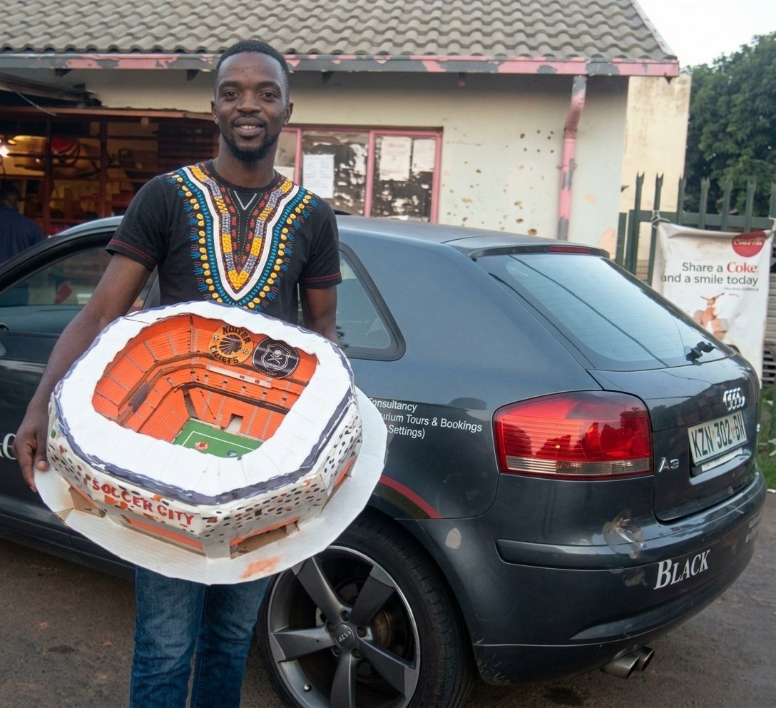 Guys please it cost you 0:00 to repost my FNB stadium made by cardboxes