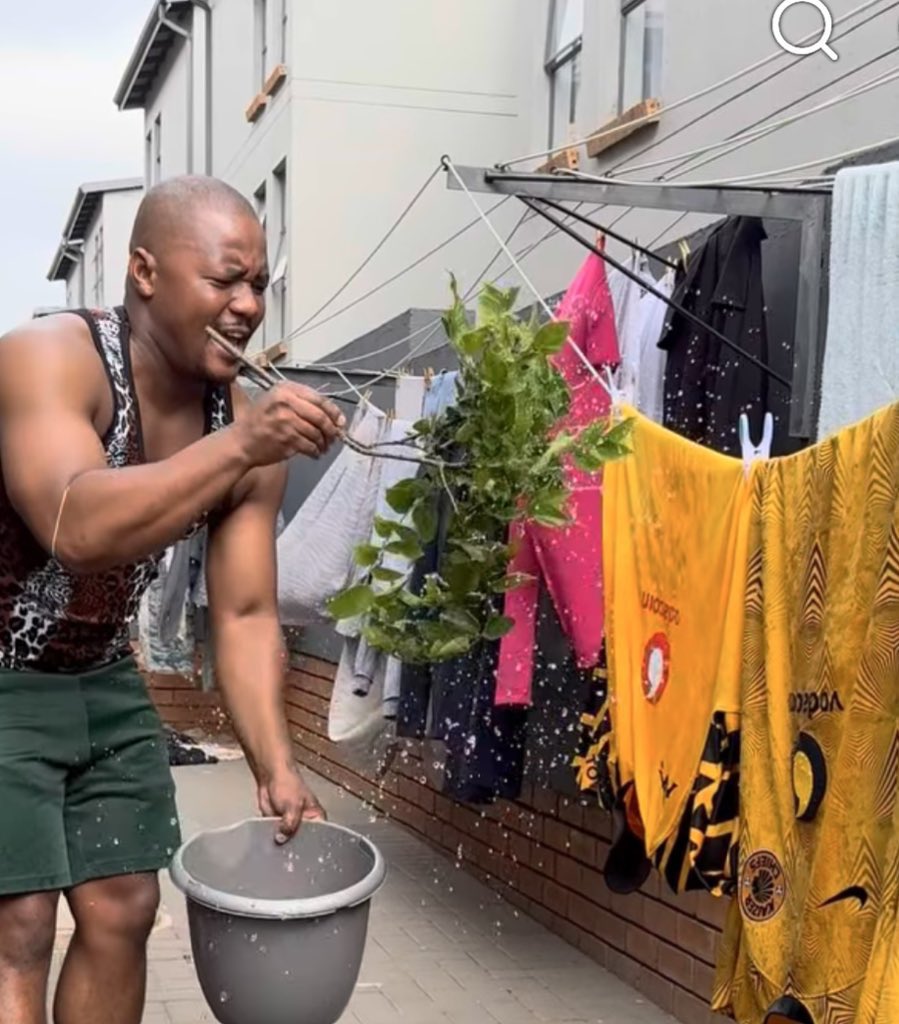 YourBoiShu_'s tweet image. 😭 😭 😭 Haw #ChooseASide