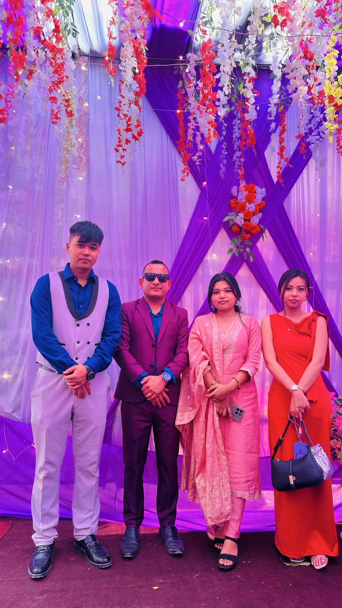 ManipThapa's tweet photo. ✌️✌️✌️ https://t.co/9WTtYHJlb9