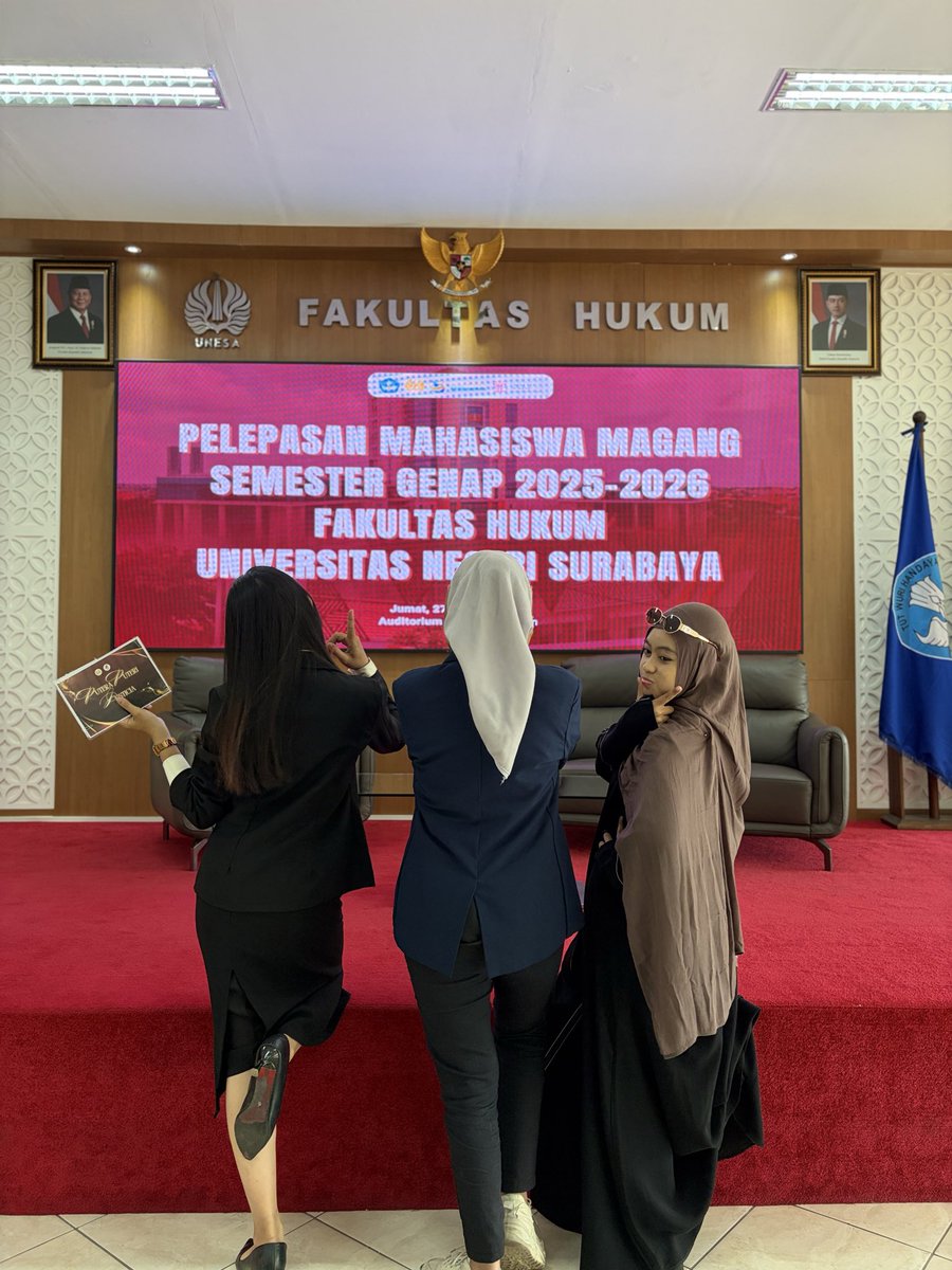 advertisement tweet media