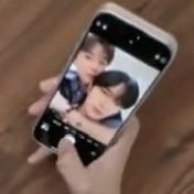 xiaoxqb's tweet photo. HELLO? I NEED THIS PICTURE????? https://t.co/uGqh6H6zHb