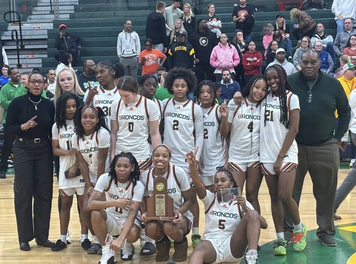 Mikalee (MK) Bennett tweet media