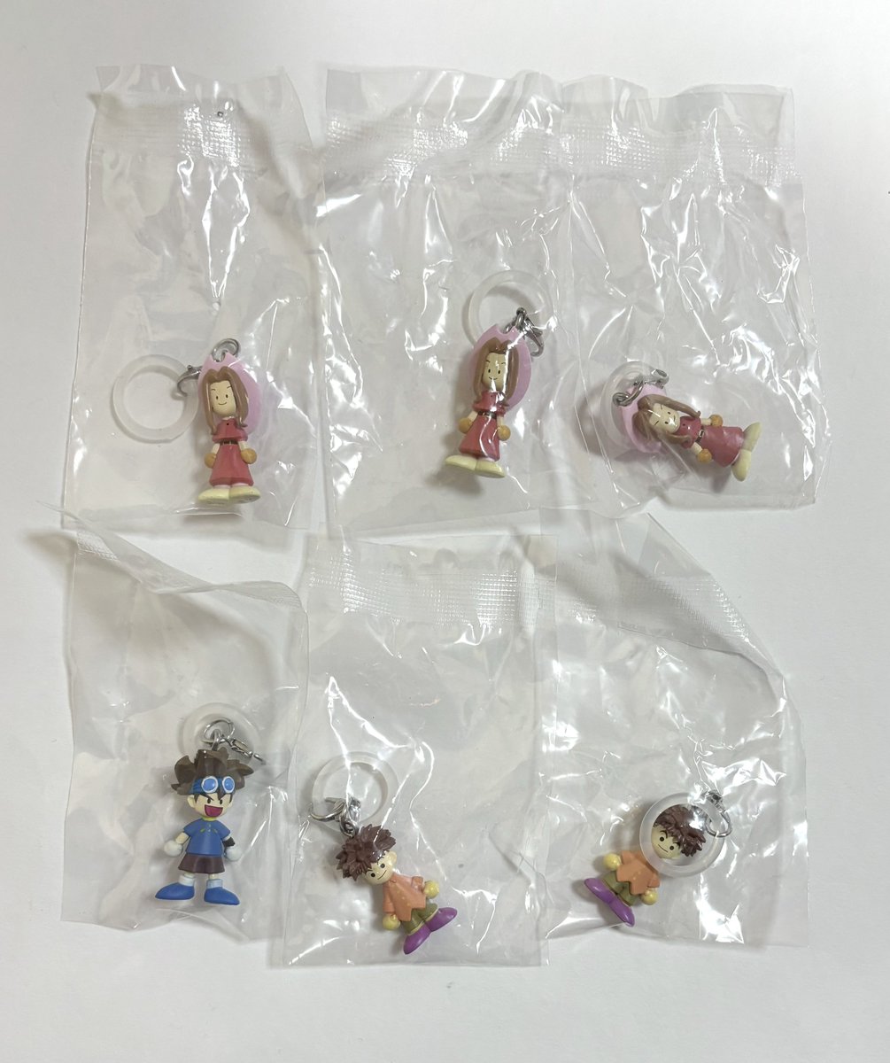 _rnka_'s tweet photo. 【譲渡】デジモンアドベンチャー めじるしアクセサリー めじるし  デジモン　ガチャ　

譲：太一1 ミミ3 光子郎2
求：纏めて1800円（+送料）

全て纏めてのみ
明日池袋手渡し 後日都内手渡し または郵送
検索からでもお気軽にお声掛け下さい、よろしくお願いいたします🍒 https://t.co/qGKJ7oRr1X
