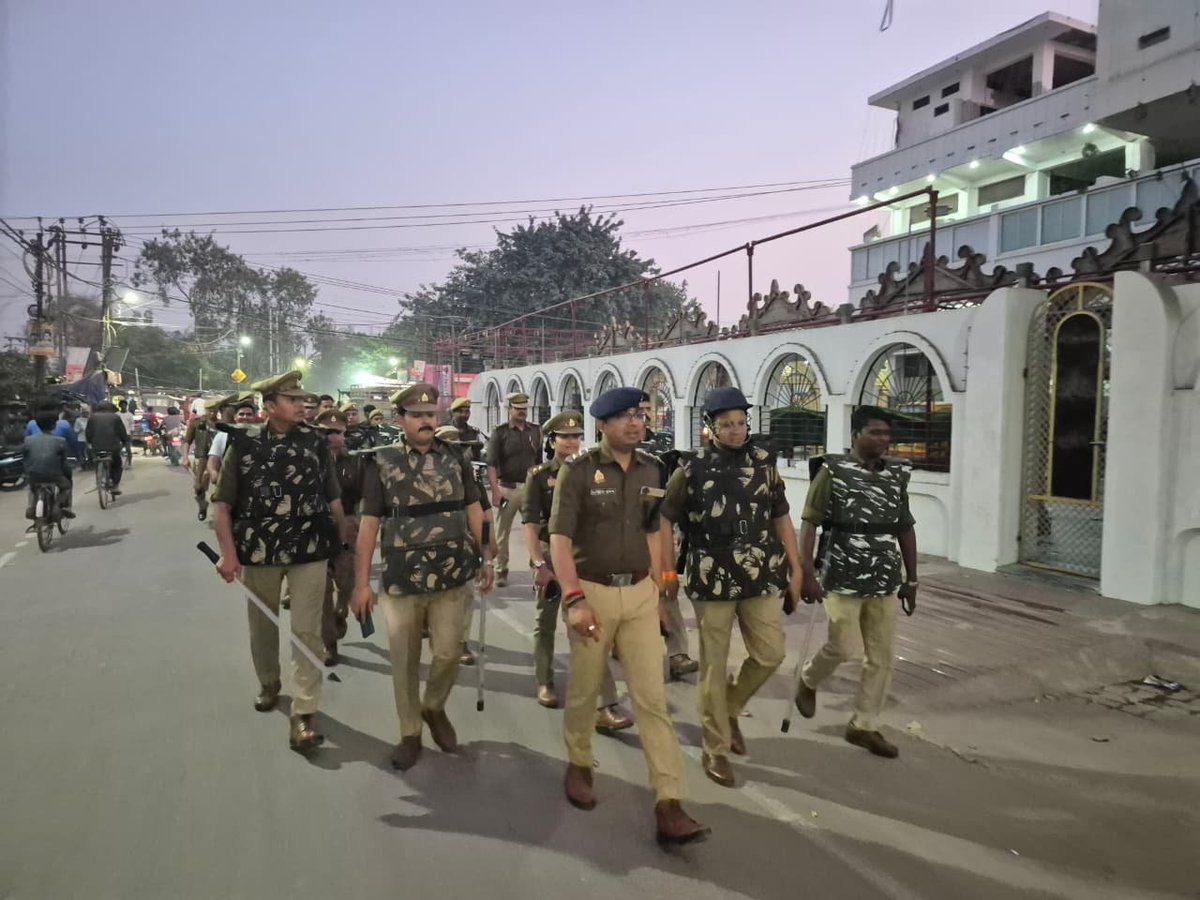 LUCKNOW POLICE tweet media