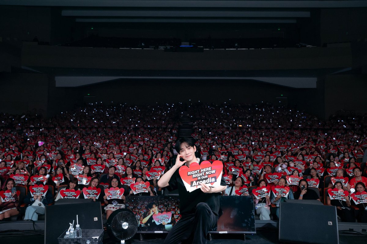 CHEN successfully completed his CONCERT TOUR <Arcadia> in MANILA 🇵🇭 

#CHEN <a href="/CHEN_INB100/">CHEN_official</a>
#ArcadiaTour #ArcadiaMANILA