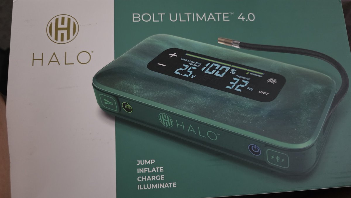 Found a battery jumper tire inflator thingamabob that matches my car 🥰