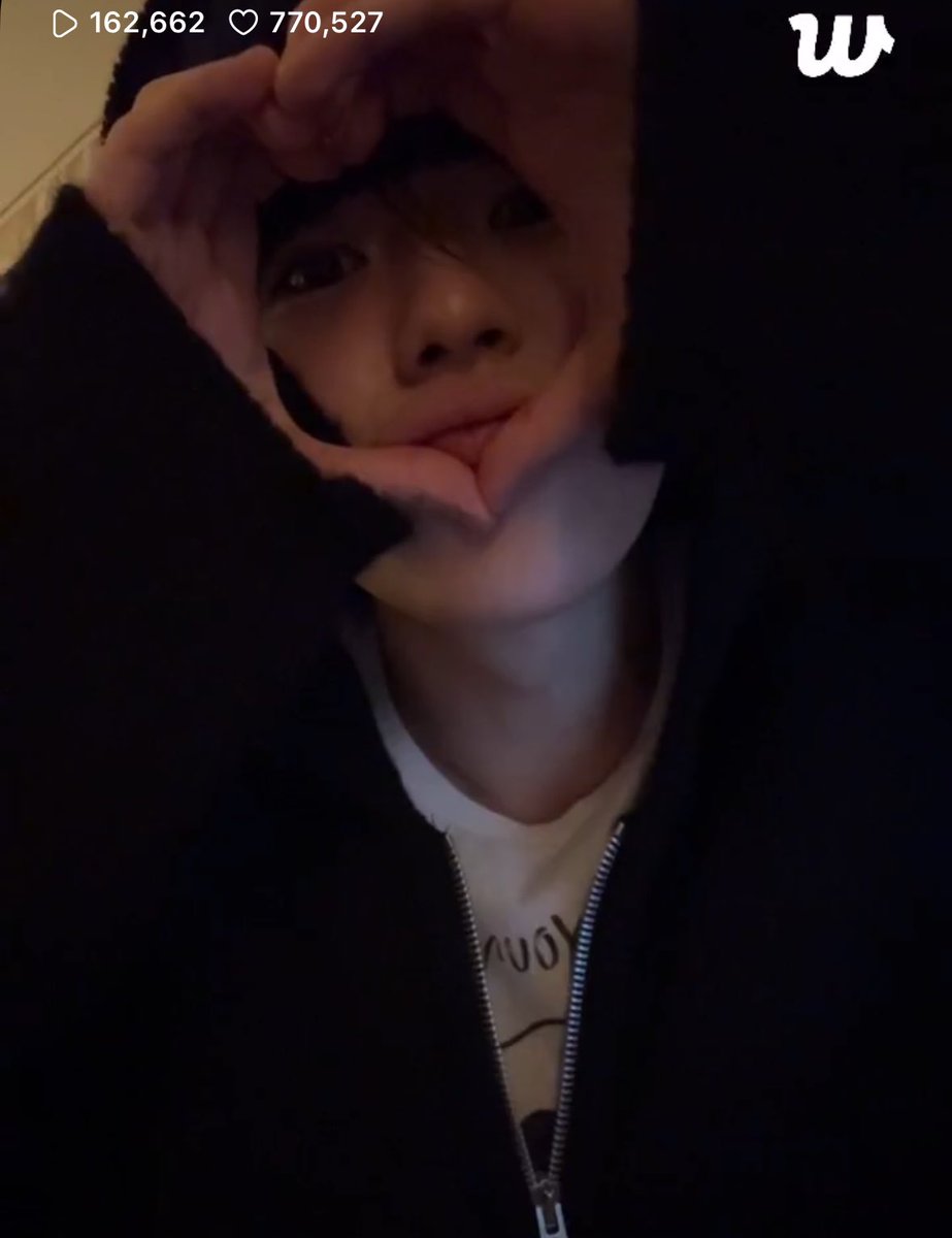 팬좋아가나디윤재혁볼시간♡