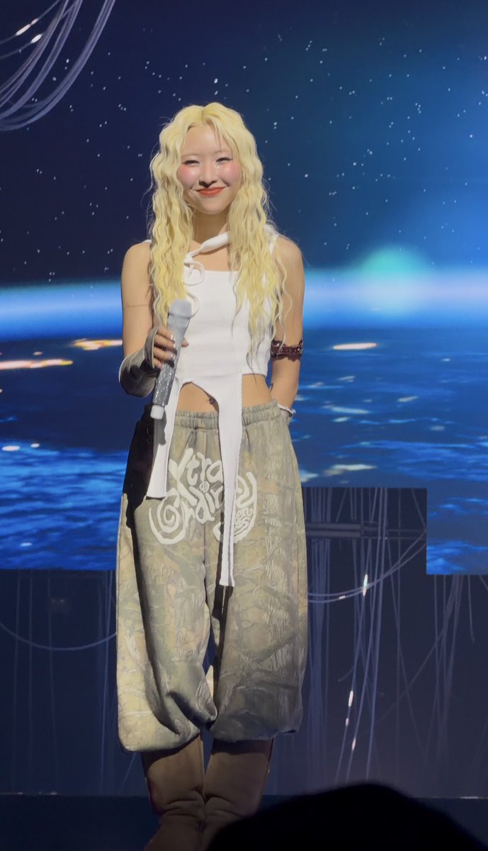 LIVE中にこの笑顔でこっち向いてくれる人、他に知らない。