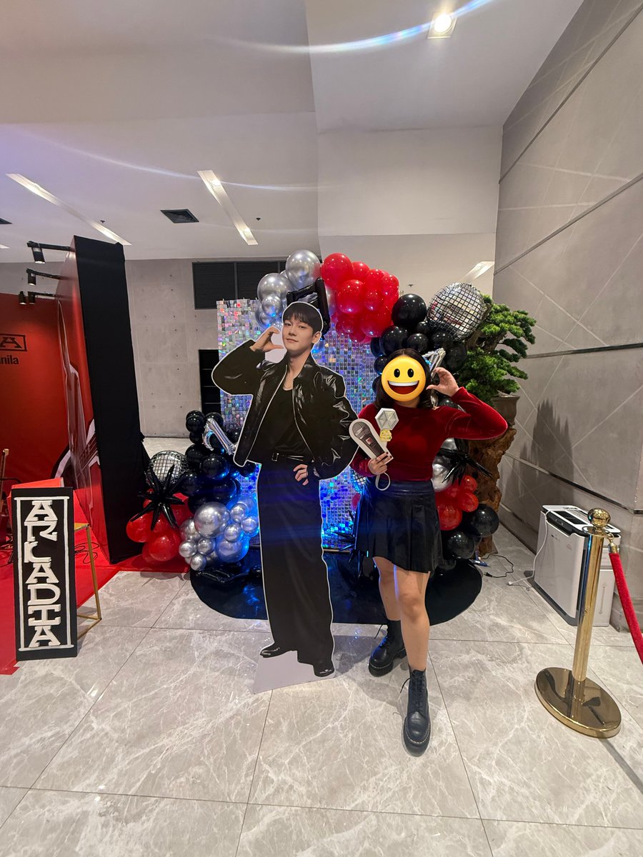 sign of life 😀

#첸 #CHEN #Arcadia #ArcadiaTour #ArcadiaInManila #ArcadiaMANILA