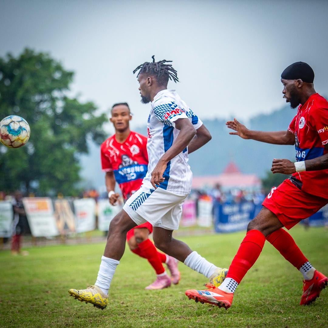 rayon_sports's tweet photo. #RPL || #MUSRAY

80’

Musanze 1-1 Rayon Sports https://t.co/WgLd4pzNeN