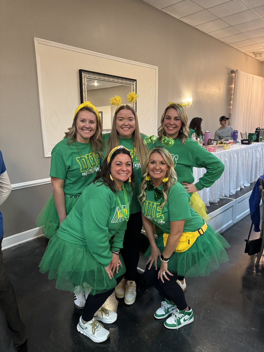 Stacie Bethmann tweet media