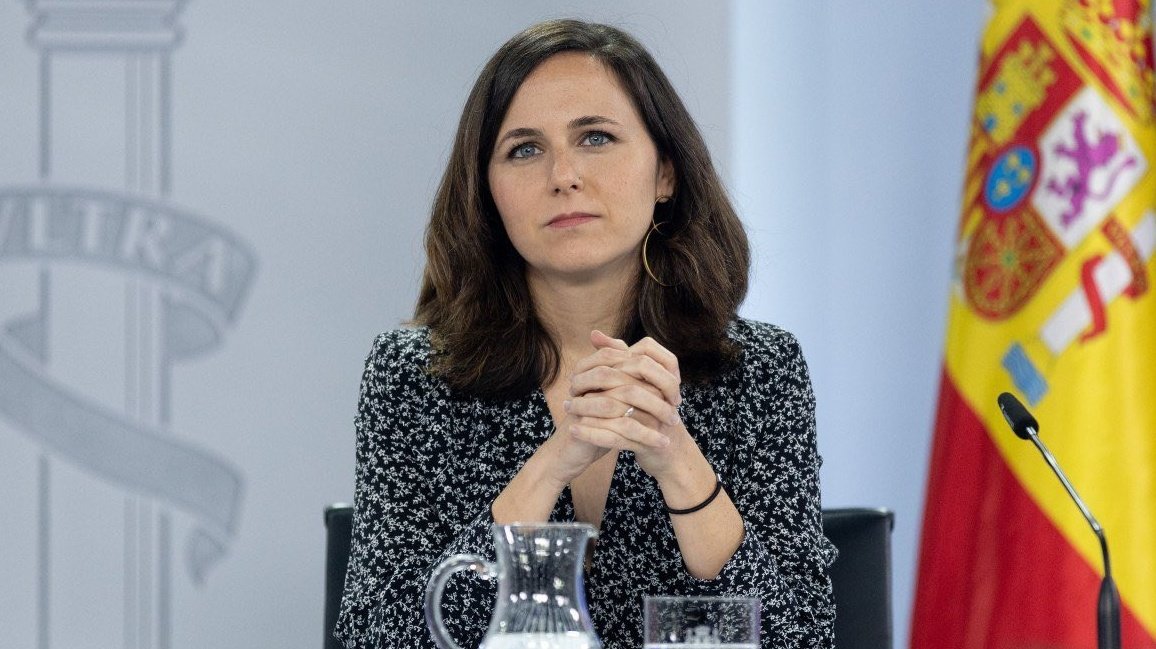 İspanyol Siyasetçi Lone Belarra ;

-“Önce Filistin-Lübnan-Suriye-Yemen'e Saldırdılar, Sonra Venezuela ve Küba'ya, Şimdi de İran'a.”
-“ABD ve israil İnsanlığın En Büyük Tehdididir..”