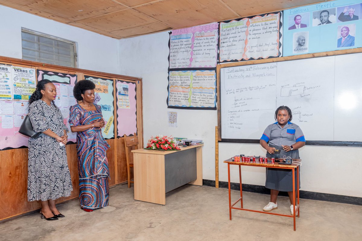 OPDD_Burundi's tweet photo. Les parents doivent se rassurer de l’éducation de leurs enfants pour garantir la qualité des cours et suivre leur évolution intellectuelle. Ce sont les propos de SE @Burundi1stLady lors de la visite qu’elle a effectuée, ce 28 février 2026, à l’école #BIMS de Bujumbura. https://t.co/S3JuJT82n7