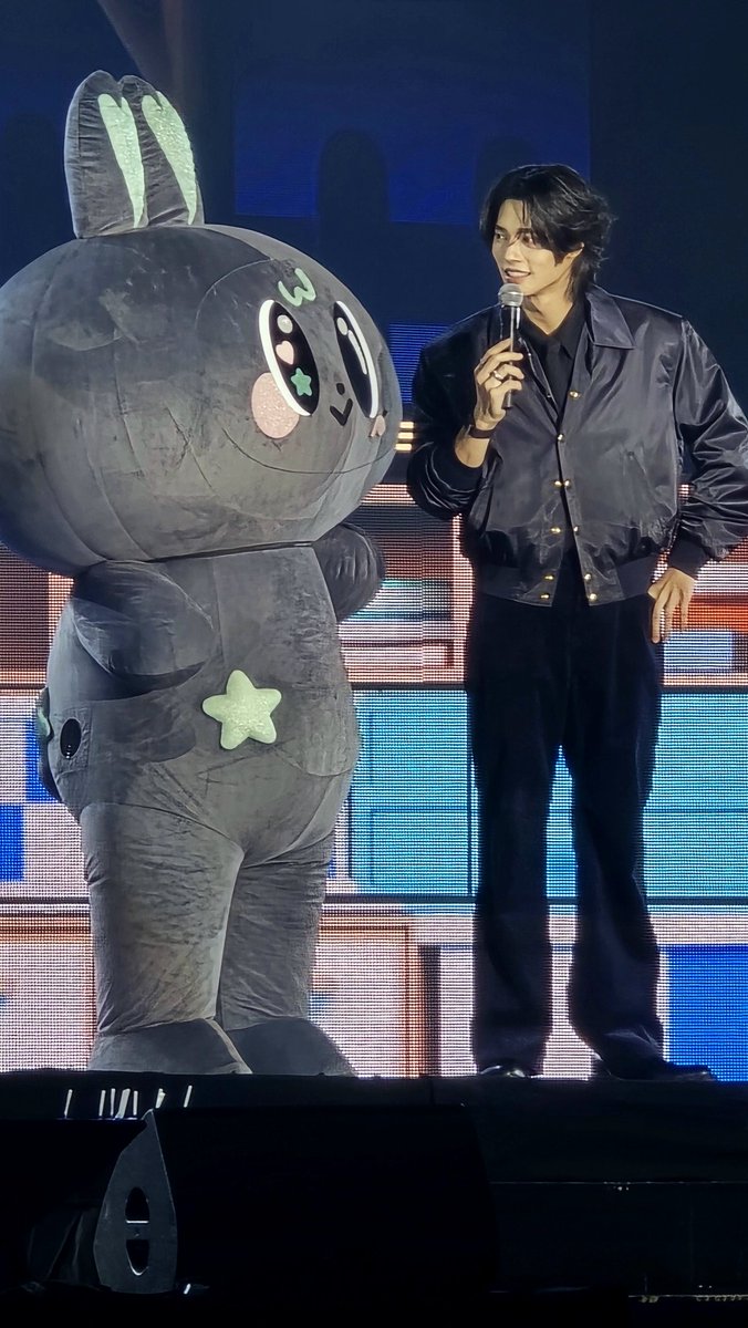 เมต้าแอบไปขึ้นคอนมาคับ
#PolcaFamMeetingD1
#METAA