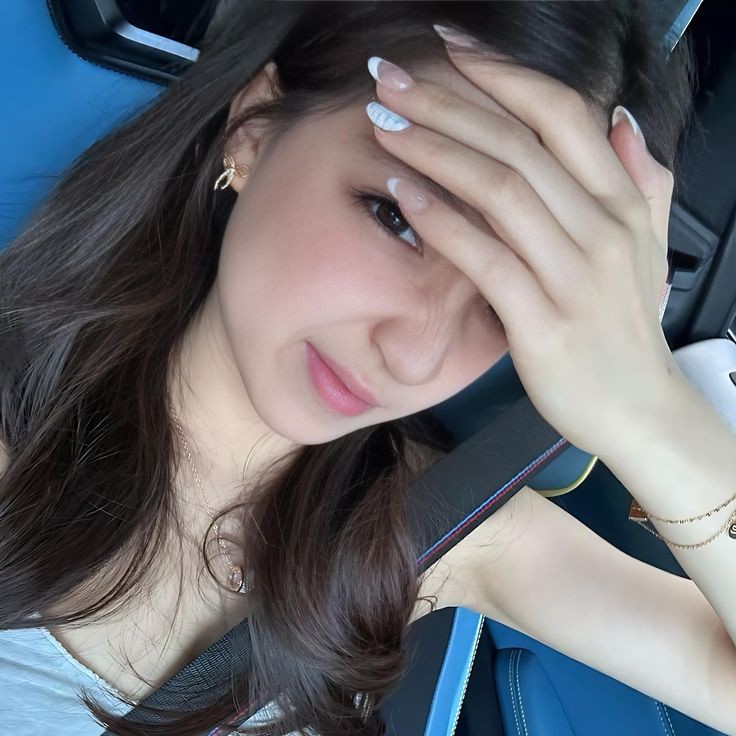 cici yera 🍒 tweet media