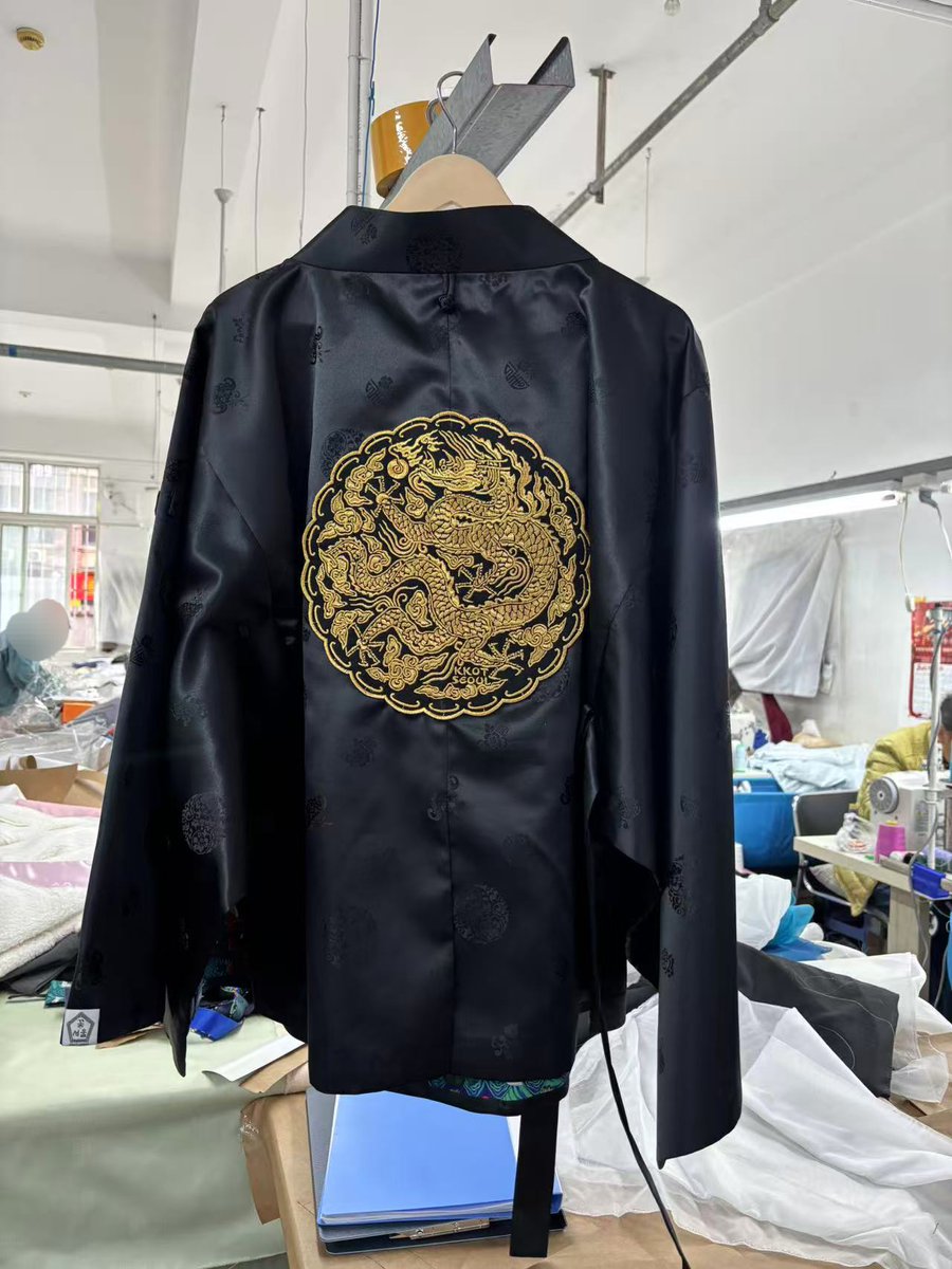 꽃길걷는서울 kkotSeouL🕯 tweet media