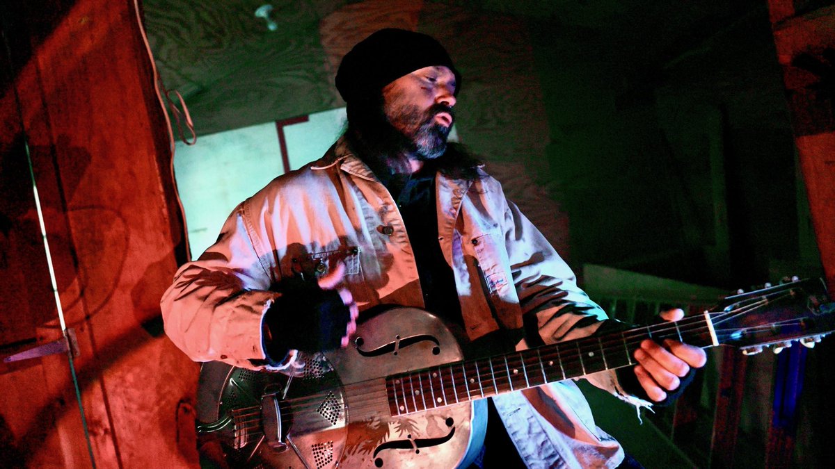 Brian Quinn tweet media