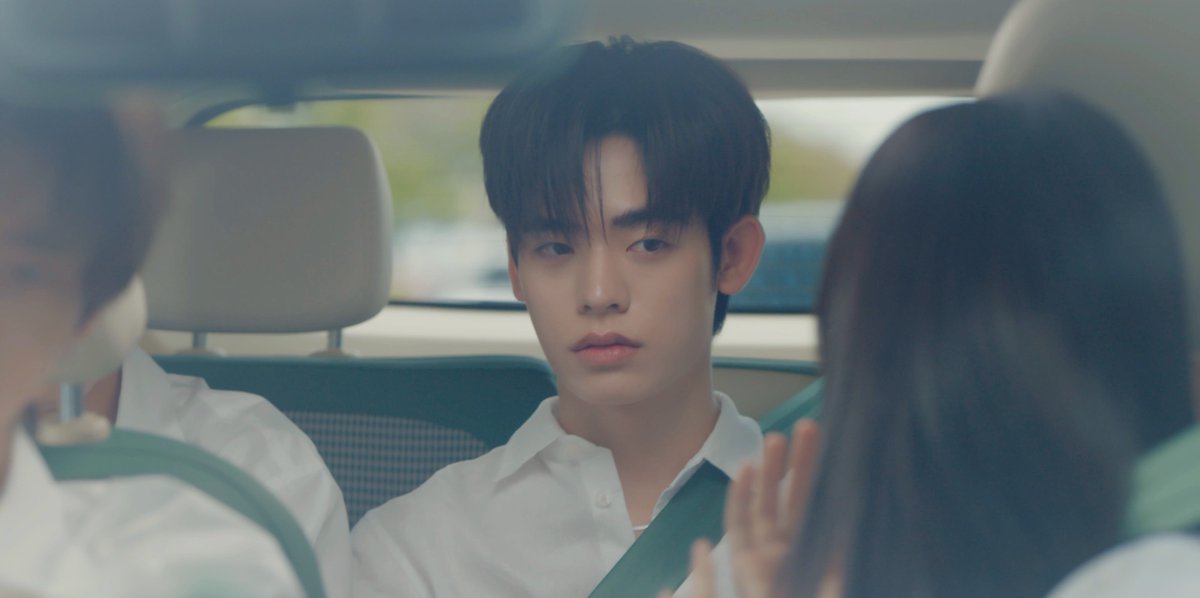 DuangWithYou's tweet photo. “เราจีบฉินอยู่อะ”

10 10 10 ค่ะลูกด้วง 👏🏻แต่อาจบอกหนูยิ้มช้าไปนิสสสนุงนะคะ 🤏🏻 ยังดีนะที่ลูกฉินแค่กางอาณาเขตแบบย่อ 😮‍💨

DUANG WITH YOU EP5
#ด้วงกับเธอEP5 https://t.co/whj3mCXOI0