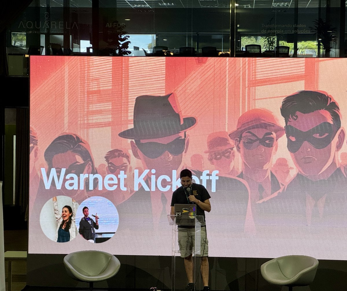 Librería de Satoshi tweet media