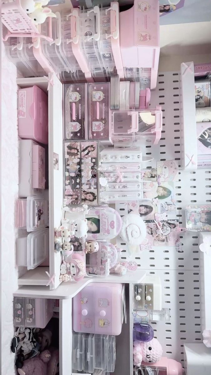 Masamı böyle yapıcam elinde böyle malzemeleri olan varmııdır acepss