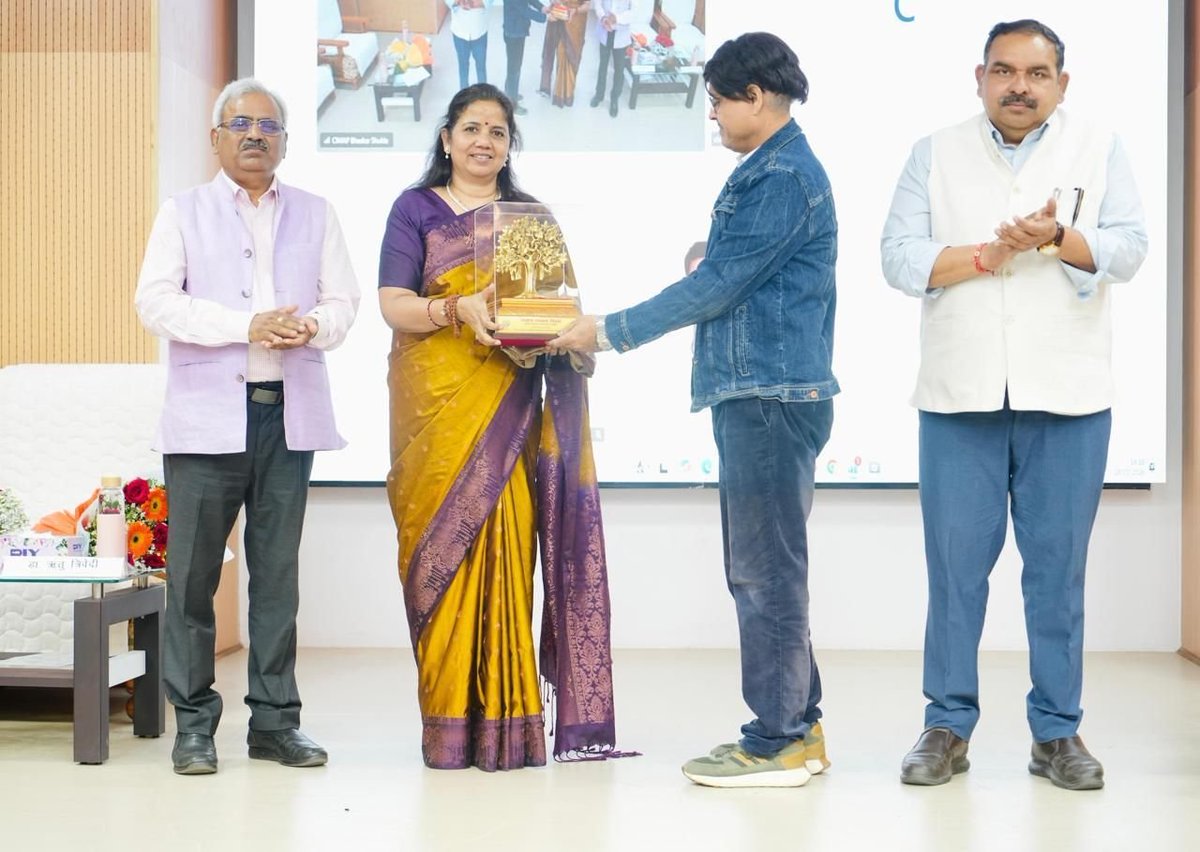 CSIR-CIMAP tweet media