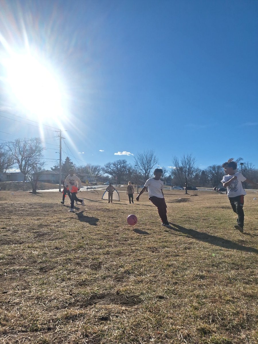 FutureKids tweet media