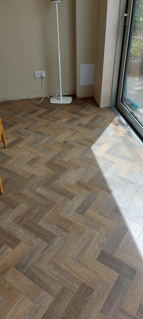 BridgeFlooring's tweet photo. A serious glow up 👏
Once seen as a very traditional floor style, parquet is now available in an array of colours, finishes &amp; plank sizes. The timeless pattern is still there, but the style options are bigger &amp; better than ever.

🌐 https://t.co/j3PjDnNMO9 📞 01920 464890 https://t.co/cea5B9zLgY