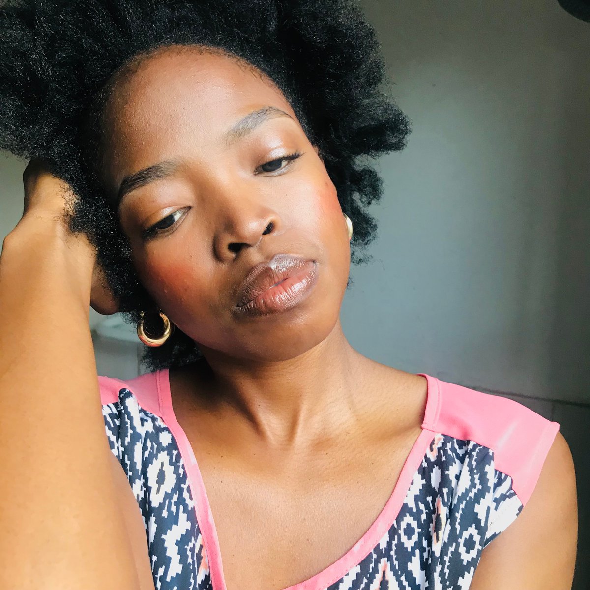 _lebomatlala's tweet photo. Hair growth⏳🧚🏾🌻🏋🏾‍♀️ https://t.co/a3MXgwlwvV