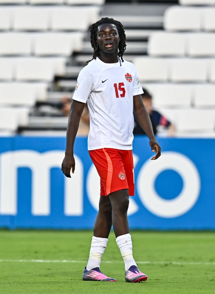 Transferic_Sky's tweet photo. ℹ️ Sky-Info: @SKSturm angelt sich Top-Talent Elijah #Roche (18) 🇨🇦 von der Toronto FC Academy @tfcacademy ab Sommer 2026. Der 1,90 große IV ist zunächst für SK Sturm II eingeplant. 9 Länderspiele für U-17 von Kanada. @SkySportAustria #inundaut #TransferUpdateAustria https://t.co/ejUjMQ0zM7