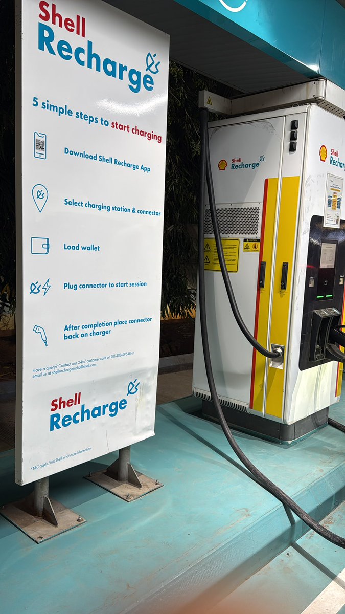 V for Vinayak 🇮🇳 tweet media