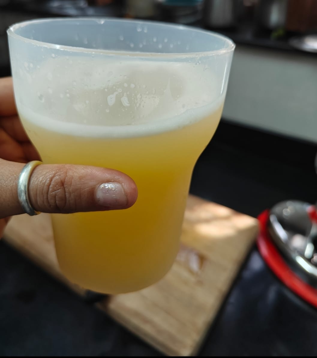 VKjain09's tweet photo. @BinanceForIN The Freshly Squeezed Mausambi Juice. #IndiaTurnsYellow
@nishaj31 @sonaljain2190 @ShirpeSuyogo https://t.co/xOrugaqjSJ